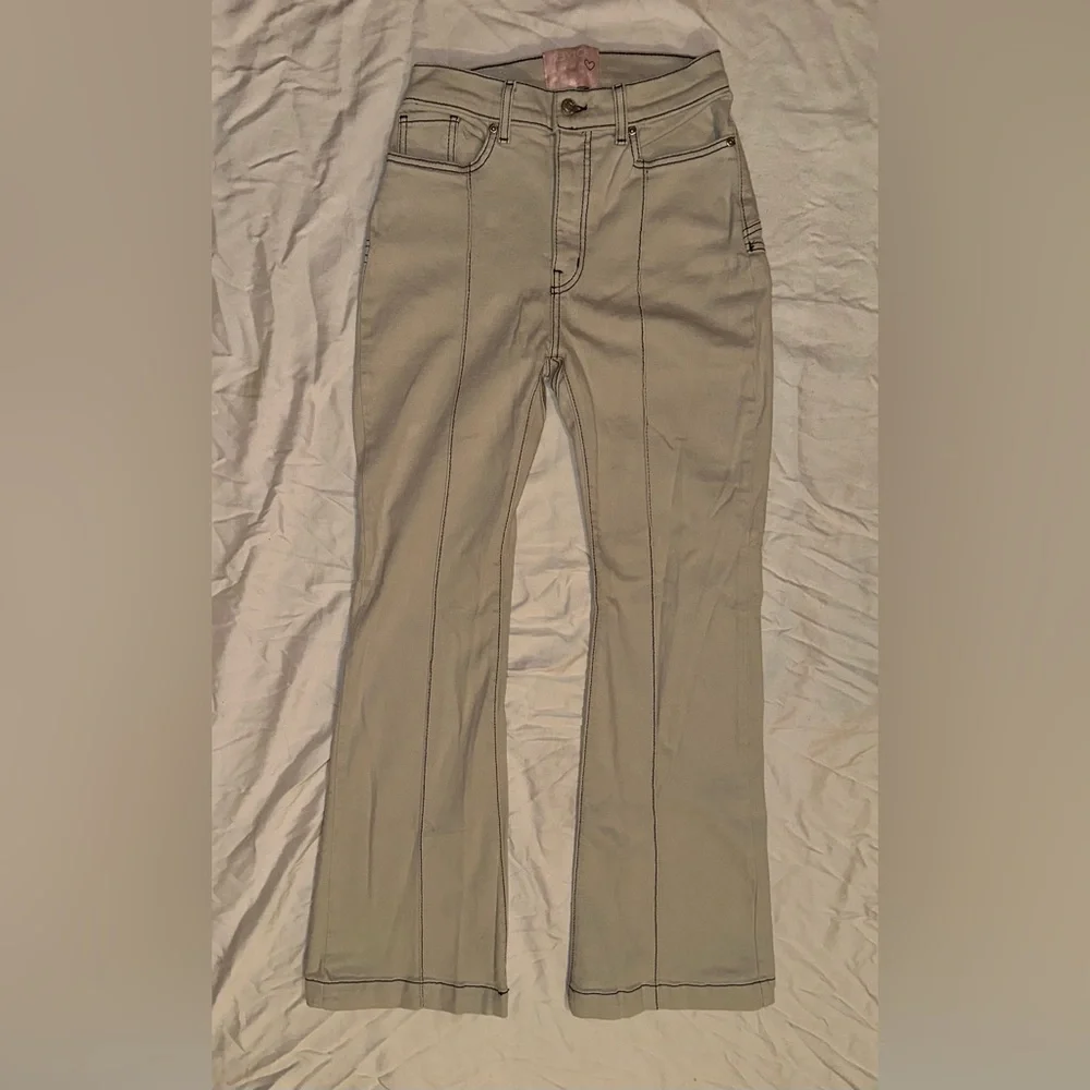 NWOT REVICE Venus Flare Jeans - Picture 9 of 10